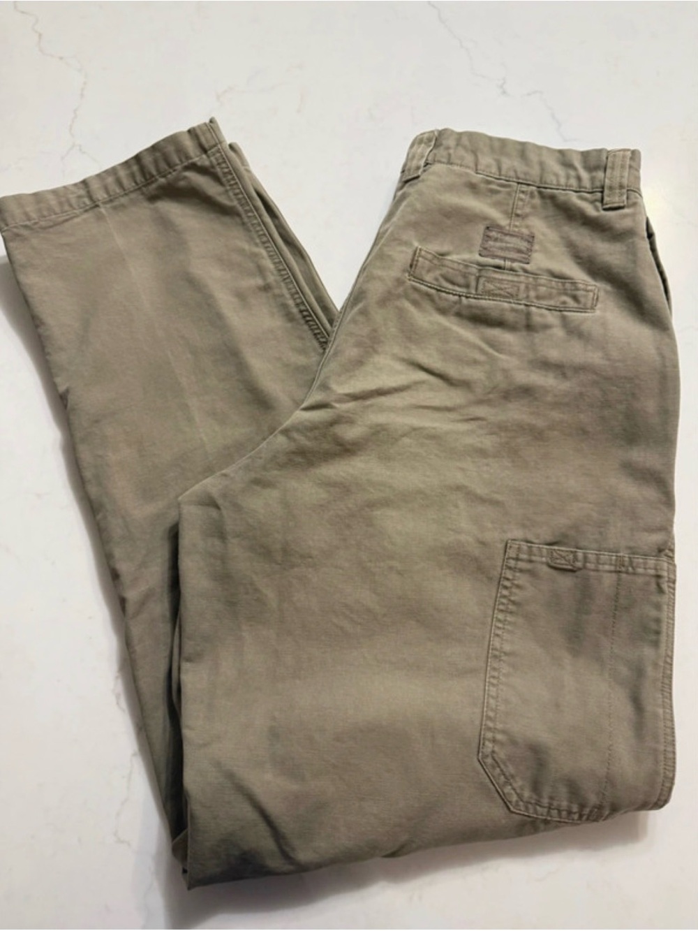Columbia Men's Khaki Cargo Pants 34